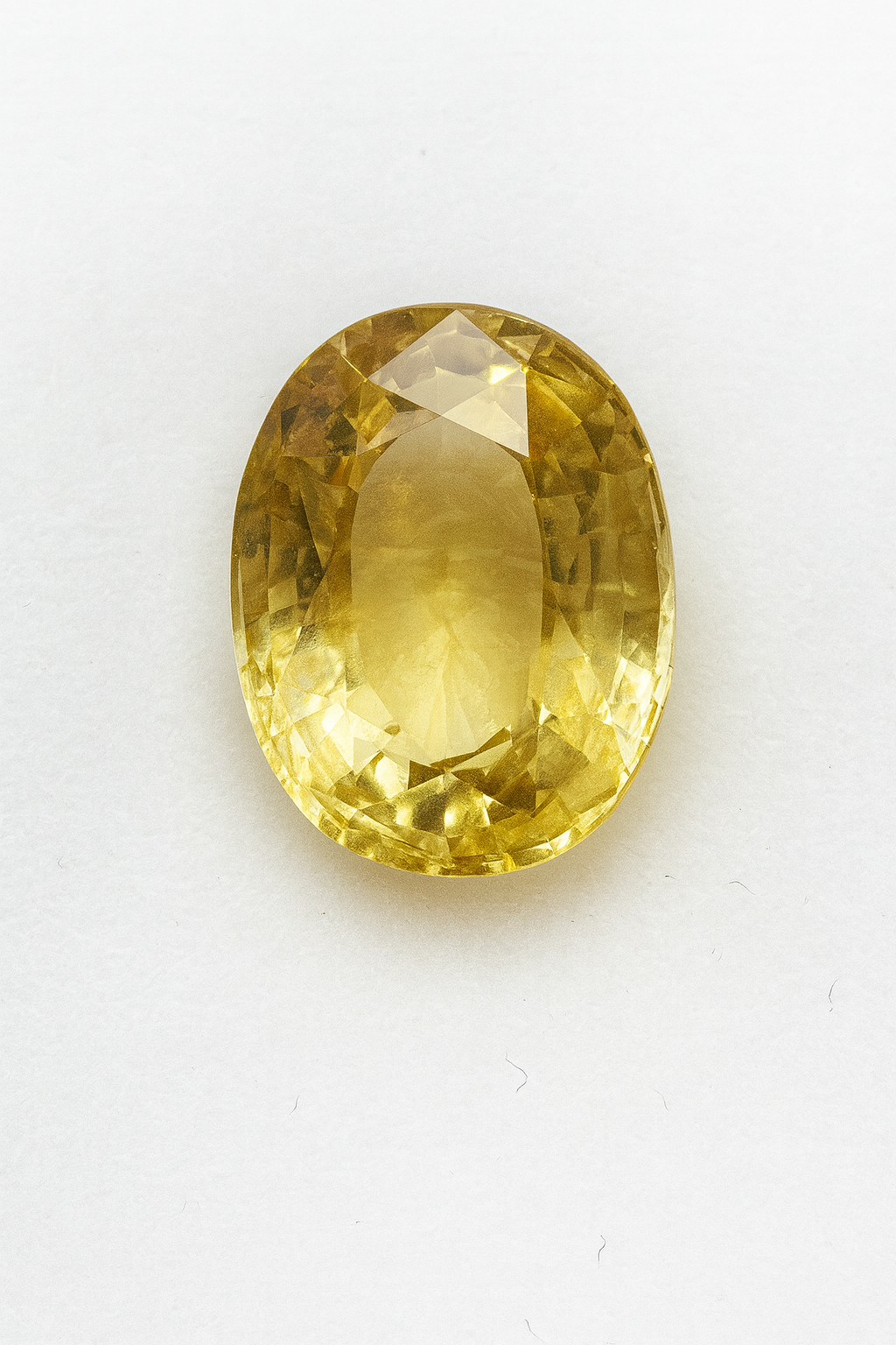 Yellow Sapphire (2.19 Ct) - Sri Lanka 💰 - Gemcy Gems